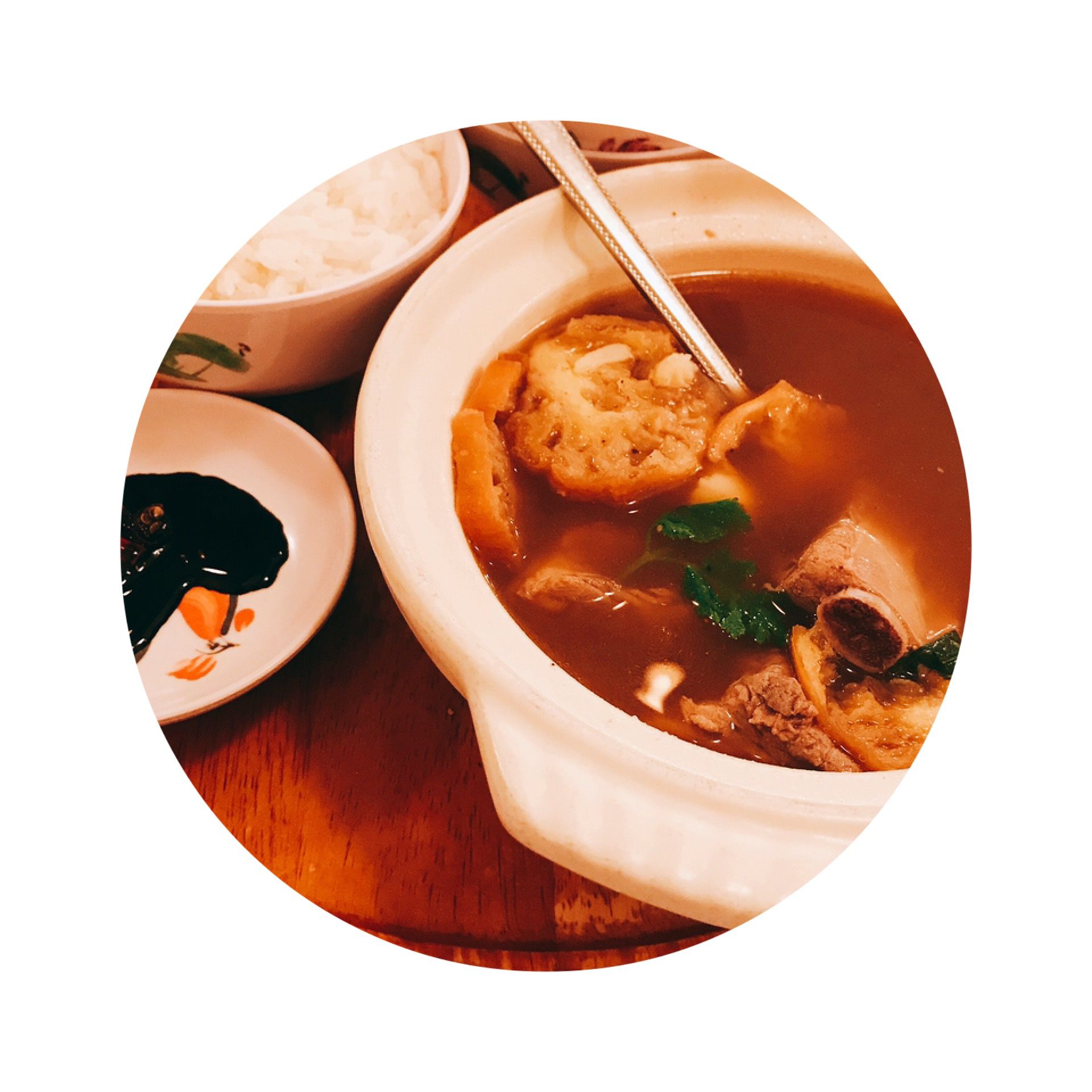 シンガポール 肉骨茶(バクテー)